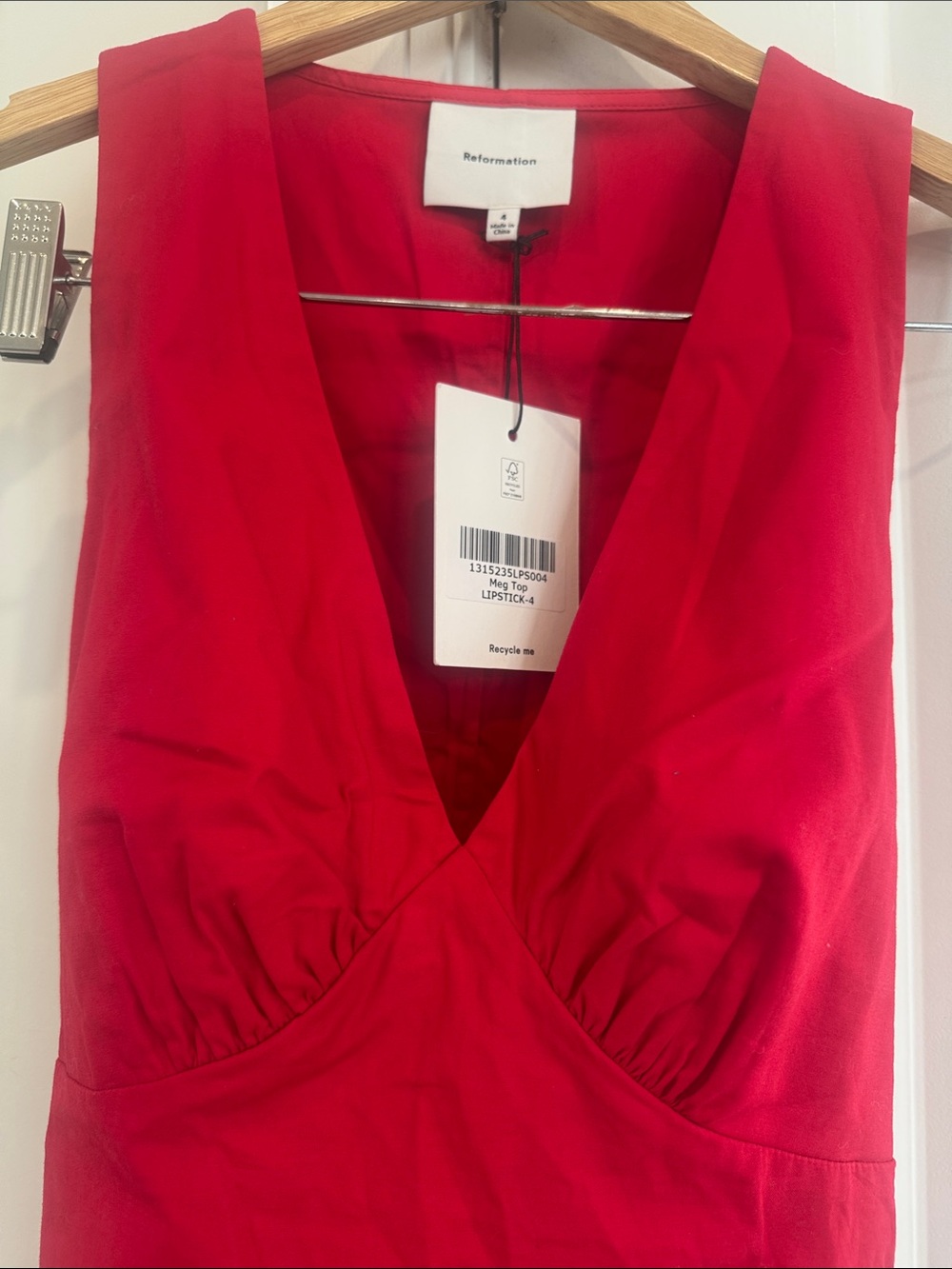 Reformation Red Sleeveless V-Neck Top - Picture 3 of 5